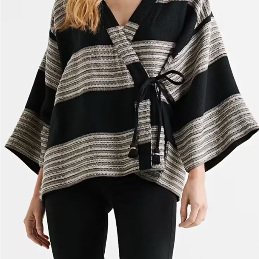 Lucky Brand Black and Gray Striped kimono